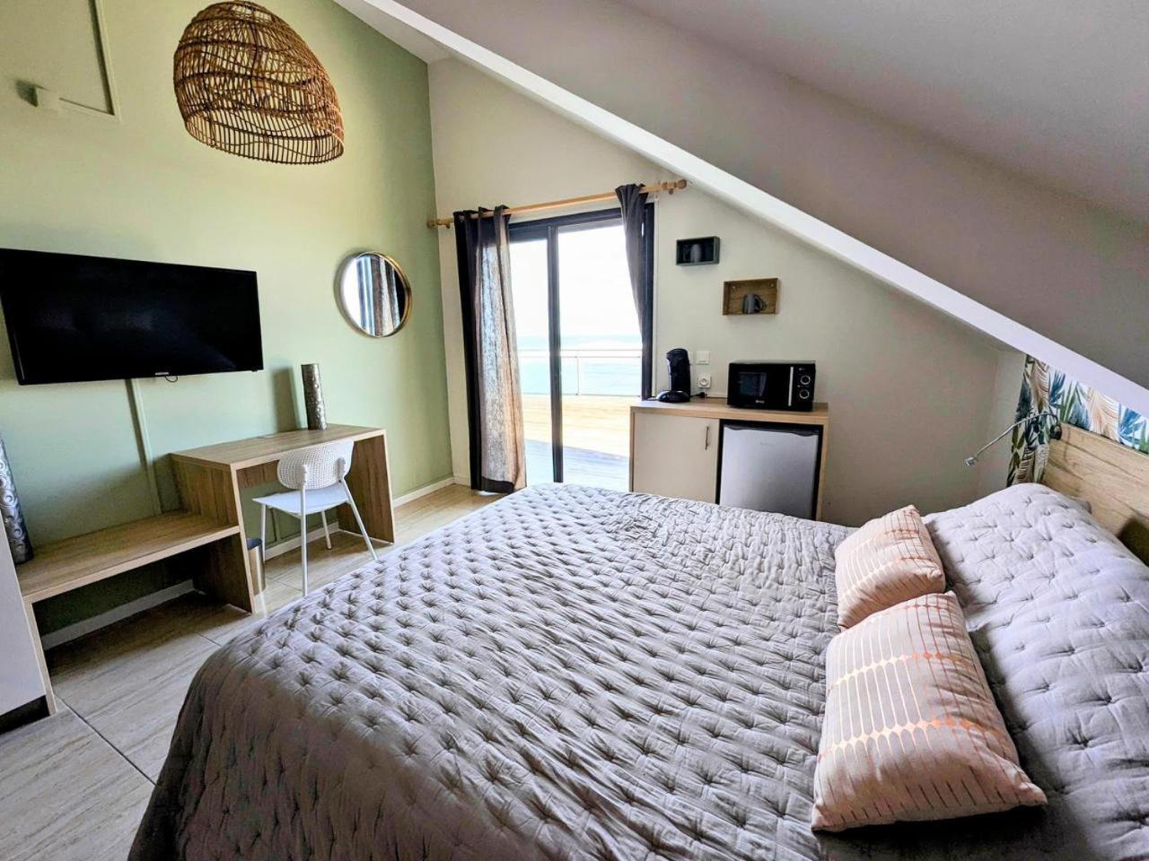 Studio Dauphin - Plage De Saint-Pierre Saint Pierre Exterior foto